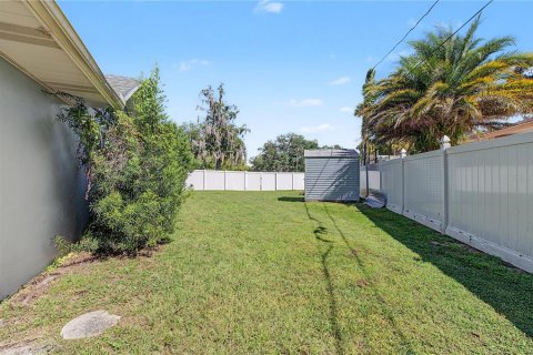 Villa ou maison à vendre à Crystal River, Floride: 2 chambres, 152.36 m2 № 2399160 - photo 23