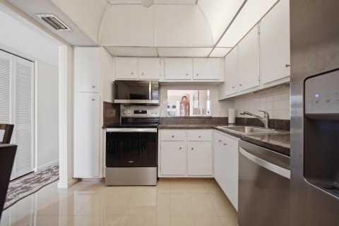 Condominio en venta en Margate, Florida, 2 dormitorios, 89 m2 № 2168226 - foto 3