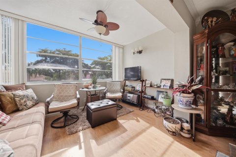 Condominio en venta en Margate, Florida, 2 dormitorios, 89 m2 № 2168226 - foto 17