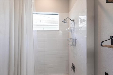 House in Bradenton, Florida 3 bedrooms, 283.82 sq.m. № 1684518 - photo 30