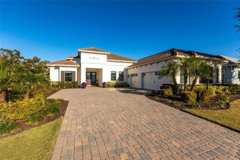 House in Bradenton, Florida 3 bedrooms, 283.82 sq.m. № 1684518 - photo 1