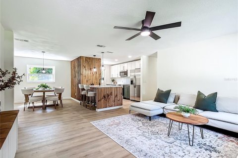 Villa ou maison à vendre à Lakeland, Floride: 3 chambres, 123 m2 № 1886140 - photo 3