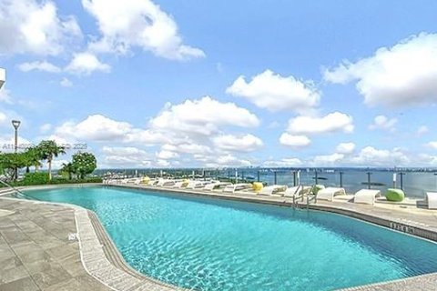 Copropriété à vendre à Miami, Floride: 3 chambres, 103.12 m2 № 1998762 - photo 29