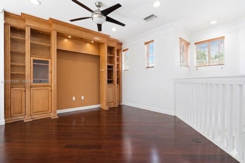 Villa ou maison à louer à Miami, Floride: 4 chambres, 269.6 m2 № 2091262 - photo 7