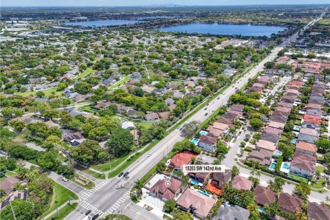 Villa ou maison à louer à Miami, Floride: 4 chambres, 269.6 m2 № 2091262 - photo 29
