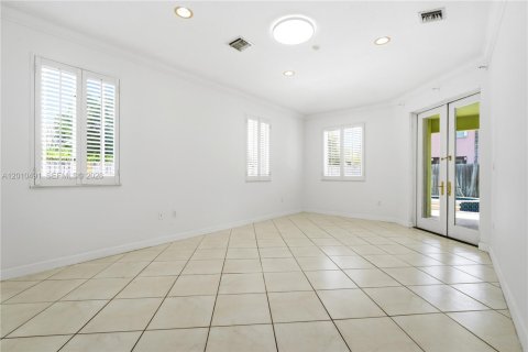 Villa ou maison à louer à Miami, Floride: 4 chambres, 269.6 m2 № 2091262 - photo 16