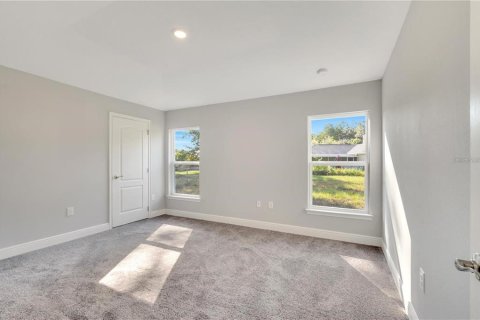 House in Kissimmee, Florida 4 bedrooms, 152.36 sq.m. № 1916641 - photo 11