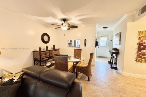 Copropriété à vendre à Lauderdale Lakes, Floride: 2 chambres, 87.7 m2 № 1703369 - photo 21