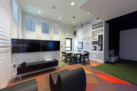 Adosado en venta en Kissimmee, Florida, 4 dormitorios, 194.17 m2 № 2172106 - foto 10