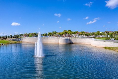 Adosado en venta en Kissimmee, Florida, 4 dormitorios, 194.17 m2 № 2172106 - foto 11