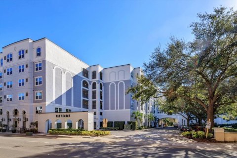 Condominio en alquiler en Orlando, Florida, 1 dormitorio, 69.12 m2 № 1915115 - foto 1