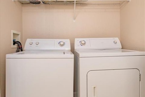 Condominio en alquiler en Orlando, Florida, 1 dormitorio, 69.12 m2 № 1915115 - foto 17