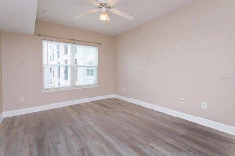 Condominio en alquiler en Orlando, Florida, 1 dormitorio, 69.12 m2 № 1915115 - foto 13