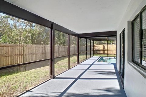Villa ou maison à louer à Kissimmee, Floride: 3 chambres, 113.15 m2 № 2107512 - photo 13