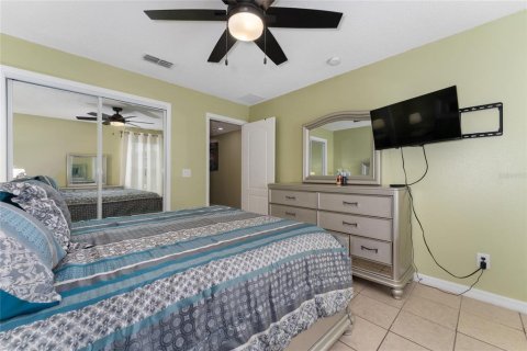 Casa en venta en Kissimmee, Florida, 4 dormitorios, 248.61 m2 № 2347925 - foto 20