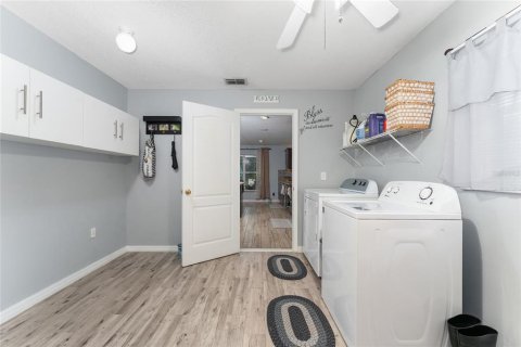 Casa en venta en Kissimmee, Florida, 4 dormitorios, 248.61 m2 № 2347925 - foto 17