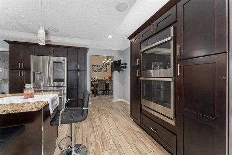 Casa en venta en Kissimmee, Florida, 4 dormitorios, 248.61 m2 № 2347925 - foto 13