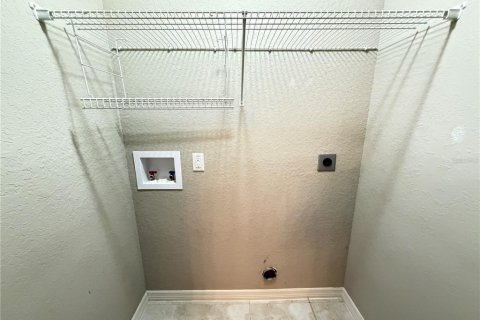 Villa ou maison à louer à Ocala, Floride: 3 chambres, 99.59 m2 № 2420271 - photo 14