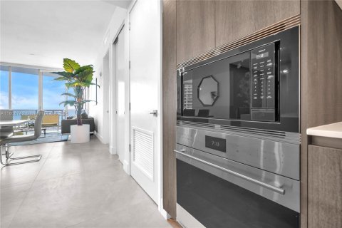 Copropriété à louer à Sunny Isles Beach, Floride: 2 chambres, 126.44 m2 № 1739505 - photo 8