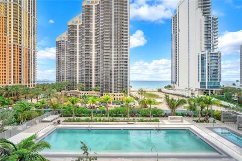 Copropriété à louer à Sunny Isles Beach, Floride: 2 chambres, 126.44 m2 № 1739505 - photo 22