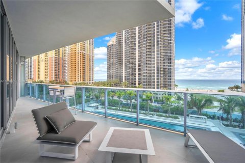 Copropriété à louer à Sunny Isles Beach, Floride: 2 chambres, 126.44 m2 № 1739505 - photo 3