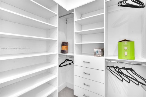Copropriété à louer à Sunny Isles Beach, Floride: 2 chambres, 126.44 m2 № 1739505 - photo 17