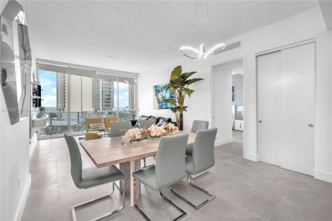 Copropriété à louer à Sunny Isles Beach, Floride: 2 chambres, 126.44 m2 № 1739505 - photo 6