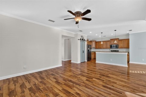 Villa ou maison à vendre à Mount Dora, Floride: 3 chambres, 177.44 m2 № 2415588 - photo 11