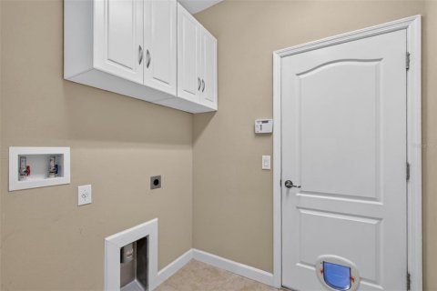 Villa ou maison à vendre à Mount Dora, Floride: 3 chambres, 177.44 m2 № 2415588 - photo 29