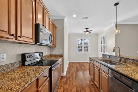 Villa ou maison à vendre à Mount Dora, Floride: 3 chambres, 177.44 m2 № 2415588 - photo 18