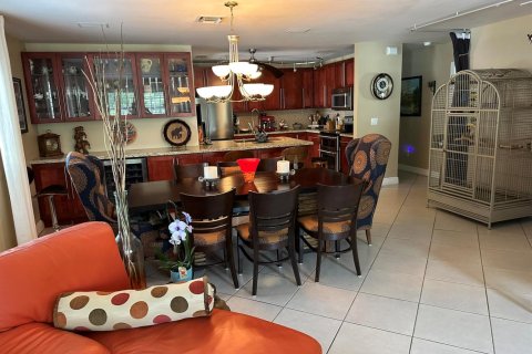 Villa ou maison à vendre à Fort Lauderdale, Floride: 4 chambres, 161.19 m2 № 2414187 - photo 4