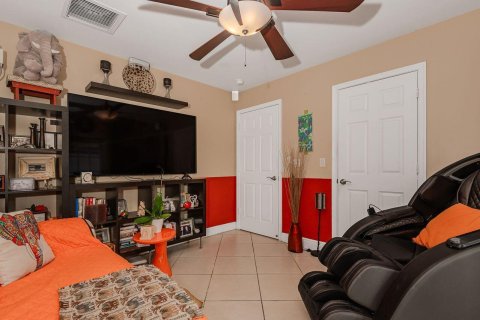 Villa ou maison à vendre à Fort Lauderdale, Floride: 4 chambres, 161.19 m2 № 2414187 - photo 28