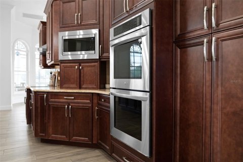 Casa en venta en Sarasota, Florida, 6 dormitorios, 578.97 m2 № 1546215 - foto 28
