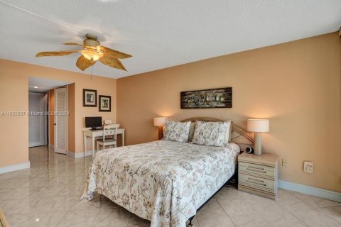 Condominio en venta en Aventura, Florida, 2 dormitorios, 149.11 m2 № 1938460 - foto 22