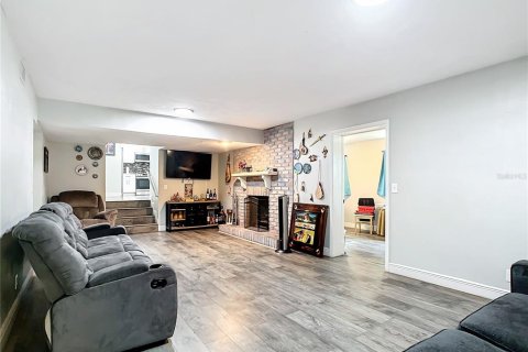 Villa ou maison à vendre à Dunedin, Floride: 4 chambres, 276.29 m2 № 2142354 - photo 13