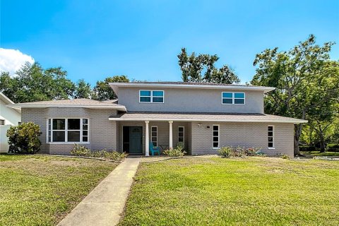 Villa ou maison à Dunedin, Floride 4 chambres, 276.29 m2 № 2142354
