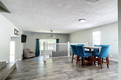 Villa ou maison à vendre à Dunedin, Floride: 4 chambres, 276.29 m2 № 2142354 - photo 6