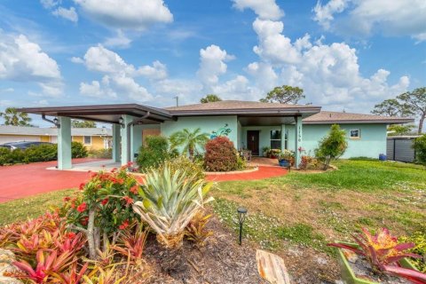House in Venice, Florida 3 bedrooms, 160.54 sq.m. № 1626993 - photo 6