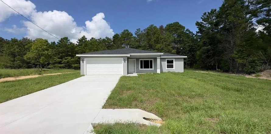House in Ocklawaha, Florida 3 bedrooms, 122.91 sq.m. № 2211609