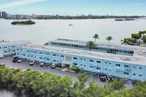 Купить кондоминиум в Норт-Майами, Флорида 1 спальня, № 2029018 - фото 24