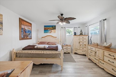 Villa ou maison à vendre à Sebastian, Floride: 3 chambres, 129.88 m2 № 2399213 - photo 12