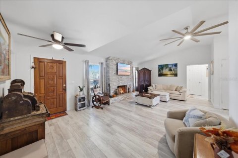Villa ou maison à vendre à Sebastian, Floride: 3 chambres, 129.88 m2 № 2399213 - photo 6