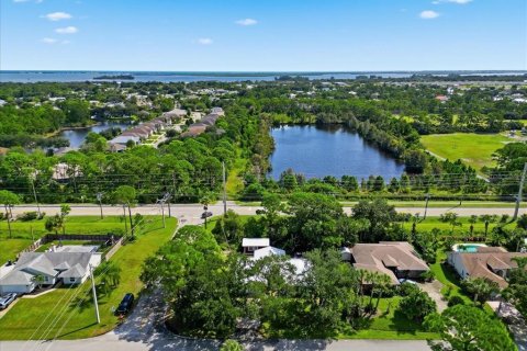 Villa ou maison à vendre à Sebastian, Floride: 3 chambres, 129.88 m2 № 2399213 - photo 26