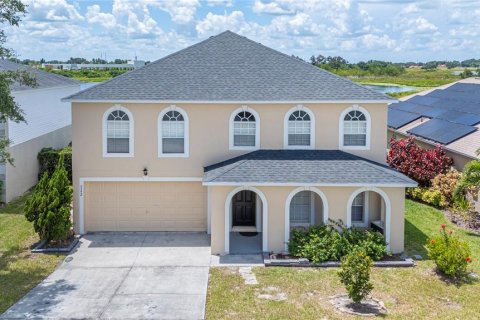 Casa en venta en Winter Haven, Florida, 4 dormitorios, 281.87 m2 № 1899064 - foto 1