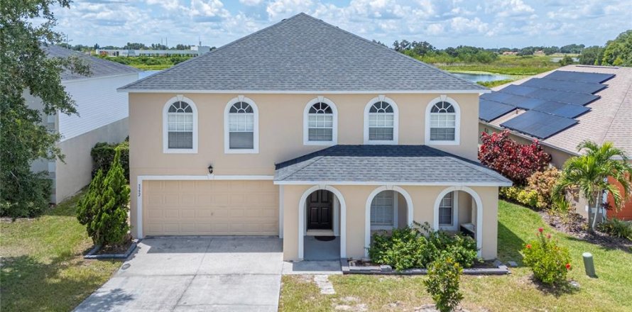 Villa ou maison à Winter Haven, Floride 4 chambres, 281.87 m2 № 1899064