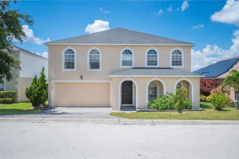 Casa en venta en Winter Haven, Florida, 4 dormitorios, 281.87 m2 № 1899064 - foto 2