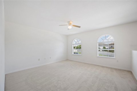 Casa en venta en Winter Haven, Florida, 4 dormitorios, 281.87 m2 № 1899064 - foto 23