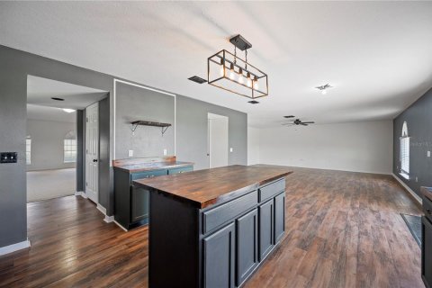Casa en venta en Winter Haven, Florida, 4 dormitorios, 281.87 m2 № 1899064 - foto 13