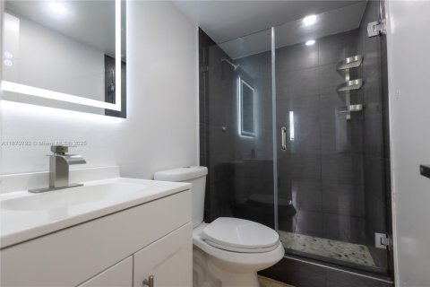 Copropriété à louer à Miami, Floride: 2 chambres, 83.52 m2 № 1895550 - photo 7