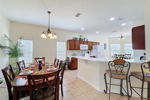Casa en venta en Davenport, Florida, 4 dormitorios, 170.85 m2 № 2207114 - foto 10